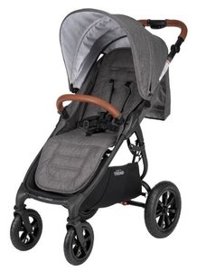 VALCO BABY Kočík športový Snap 4 Sport Trend Black Charcoal + kôš na plienky Angelcare